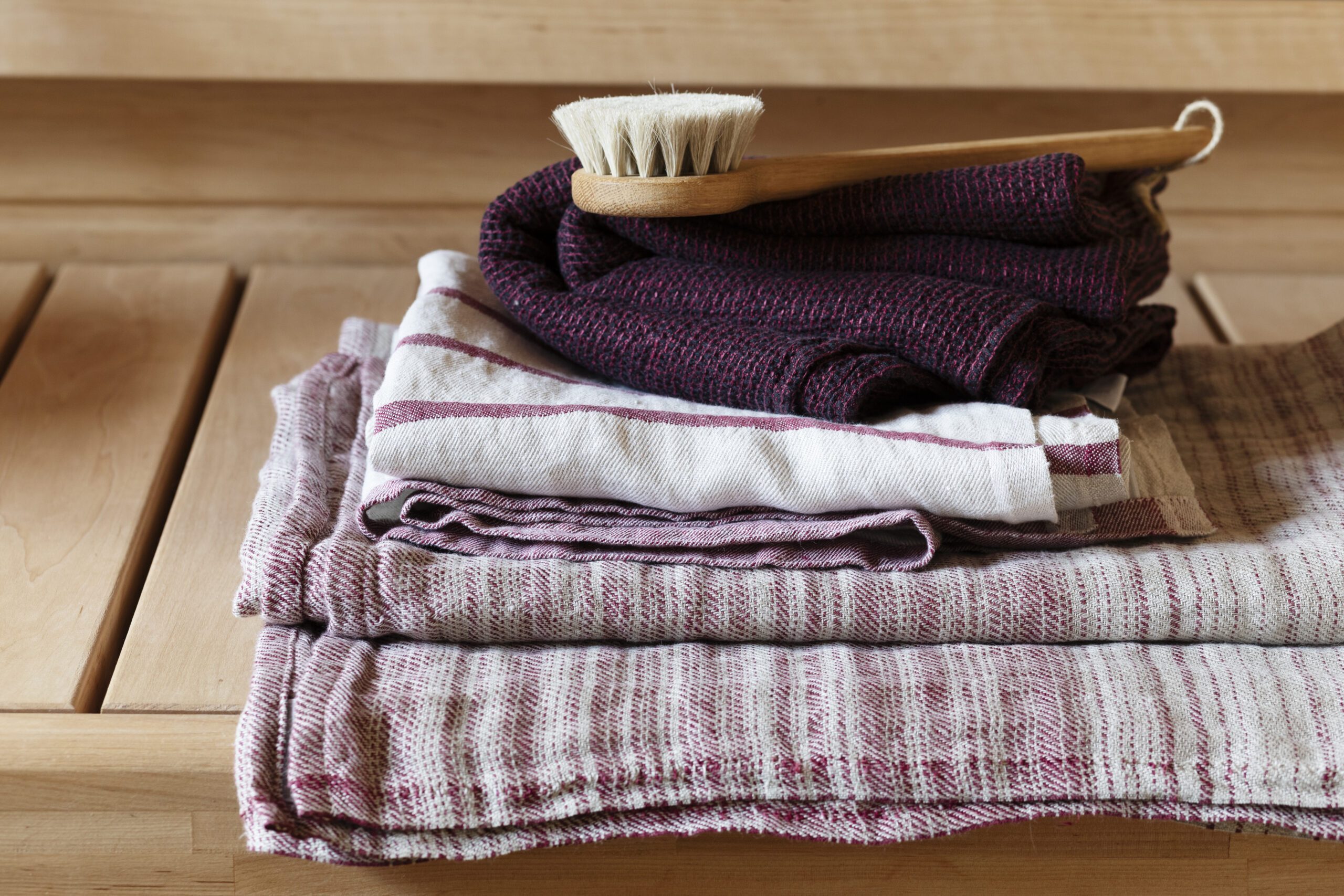 Just Happy To Be Here: Dish Towel vs. Dish Cloth - there is a difference